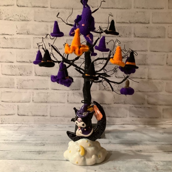 HELLO KITTY BY BLUE SKY CLAYWORKS Kuromi Mystic Moon Figurine - Picture 1 of 6